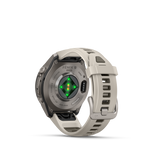 Garmin fenix 9 Pro – 43 mm Titanium with Fog Gray/Dark Sandstone Silicone Band