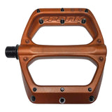 Spank, SPOON DC, Platform Pedals, Body: Aluminum, Spindle: Cr-Mo, 9/16'', Orange, Pair