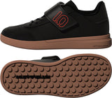 Five Ten Sleuth DLX Kids Flat Shoe Black/Scarlet/GRAY Four Youth 11K