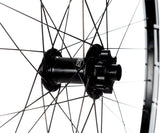 Stan's No Tubes Arch MK3 Front Wheel 29 15/QR x 100mm 6Bolt Black